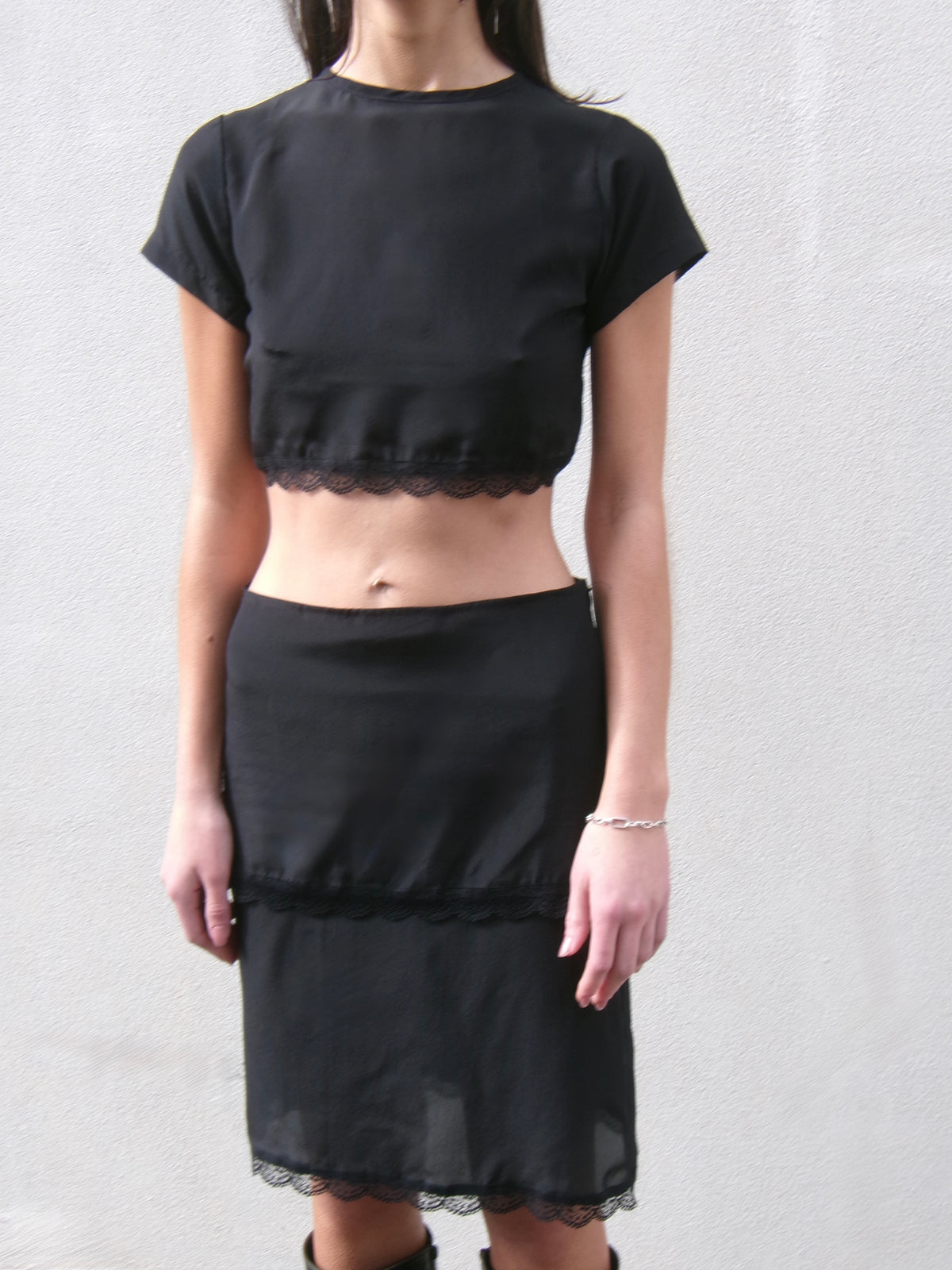 VIOLET MIDI SKIRT